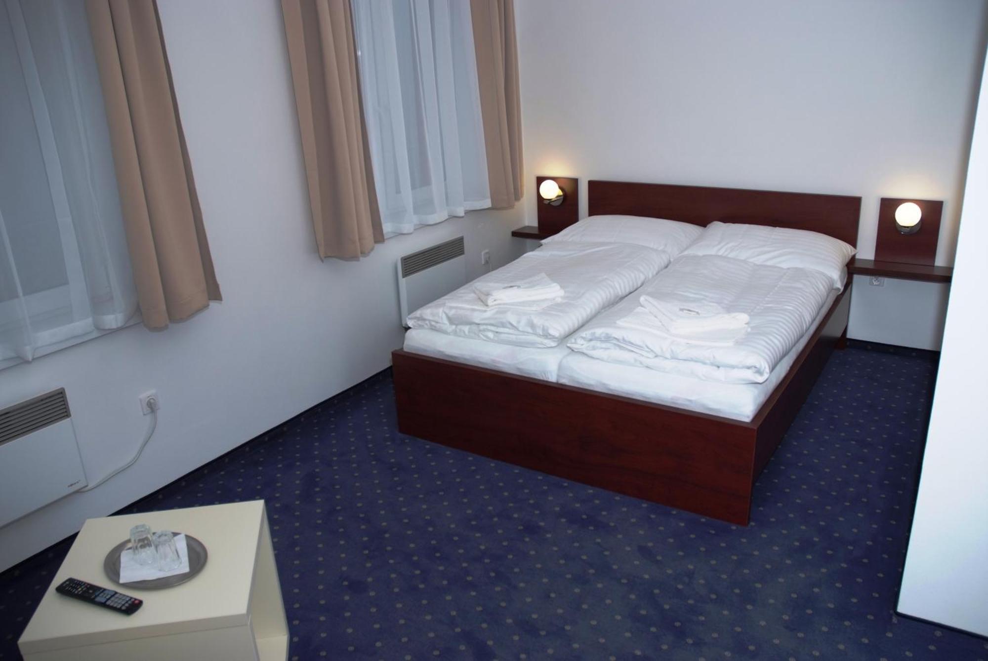 Villa Zakyl Banská Štiavnica Szoba fotó